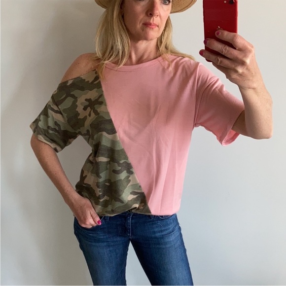 Tops - One Cold Shoulder Camo & Pink Color Top